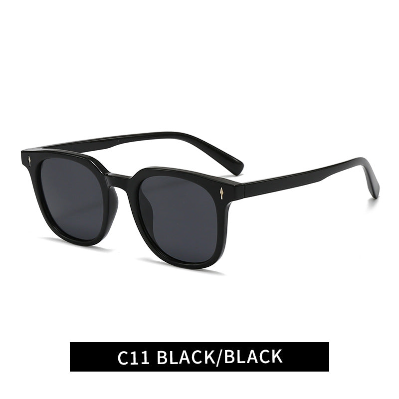 Ladies stylish and fashionable sunglasses with round frame Kalsten