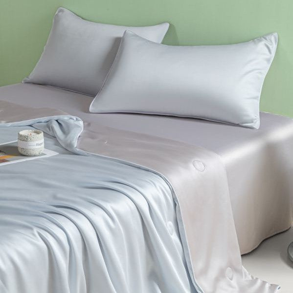 Ladies satin bed linen with stylish design Kalsten