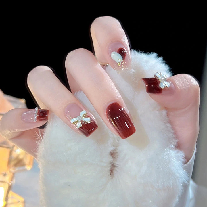 Elegant Decorative Nail Art Extensions