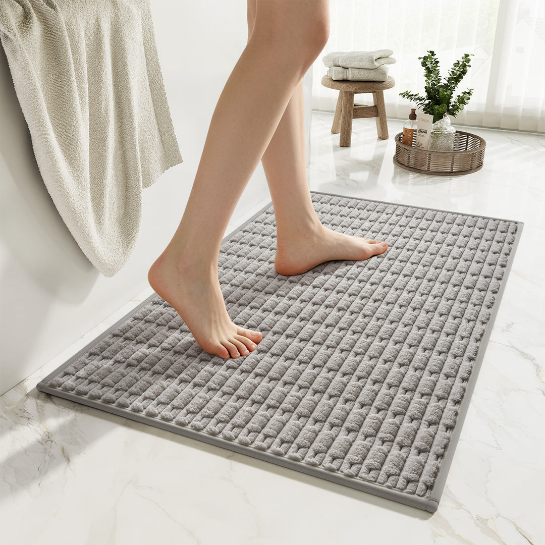 Absorbent Textured Bathroom Mat