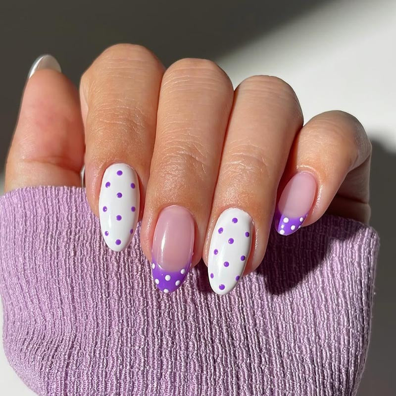 Polka Dot Press-On Nail Art