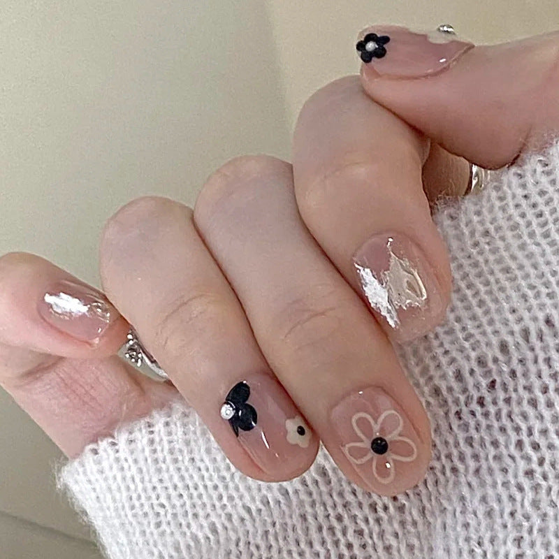 Stylish Press-On Nail Set with Elegant Floral Accents Kalsten