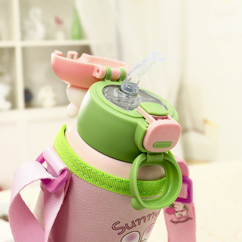 Ladies insulated bottle with integrated drinking mechanism and practical carrying strap Kalsten