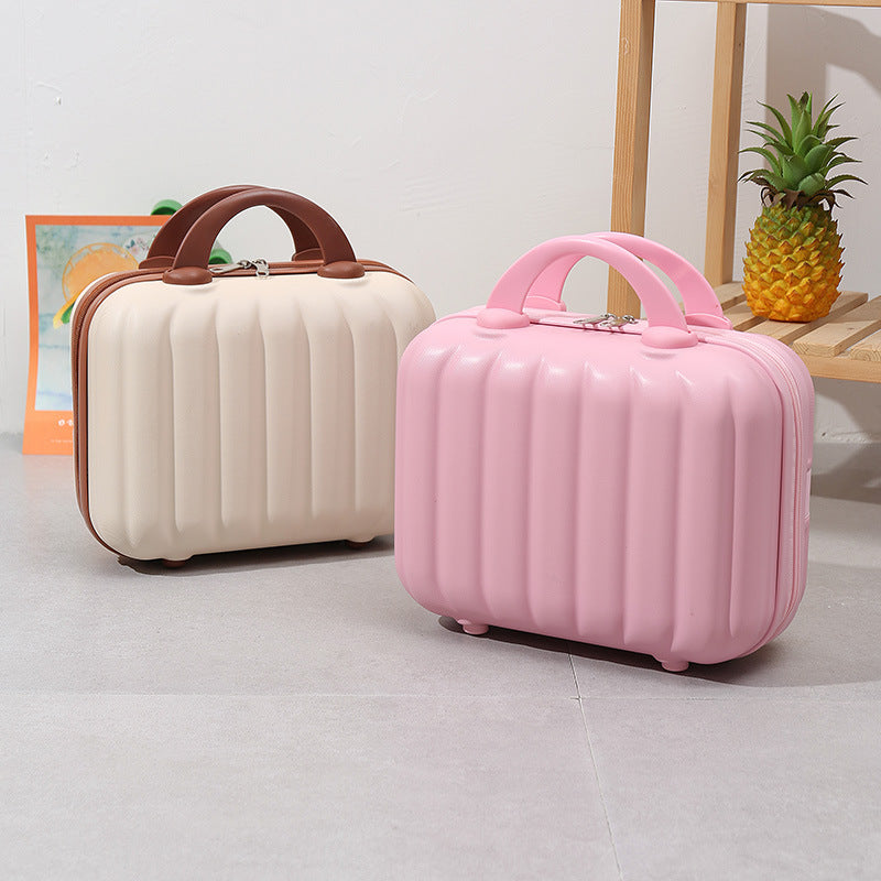 compact hardshell vanity travel case with molded ribbed exterior cushioned organizer panels and dual-lock zipper Kalsten