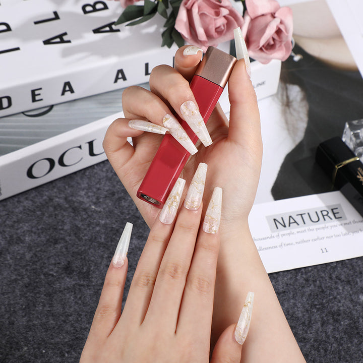 Artificial nails in elegant geometric design Kalsten