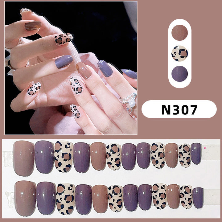 Floral Pattern Press-On Nail Set