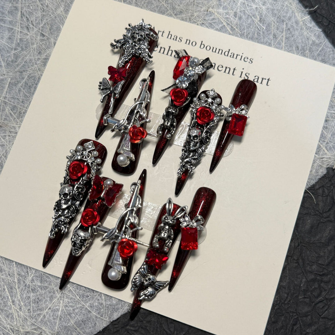 Gothic-Inspired Ornate Press-On Nail Art Set