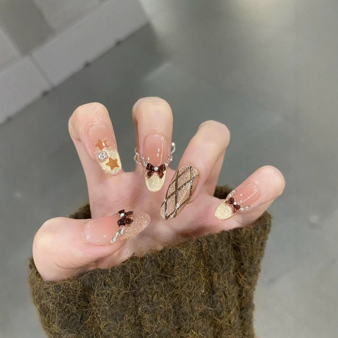 Decorative Press-On Nail Art Set
