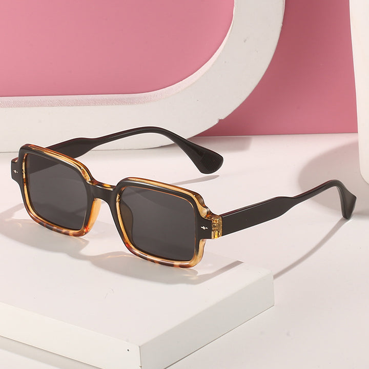Ladies fashionable glasses in modern square design Kalsten