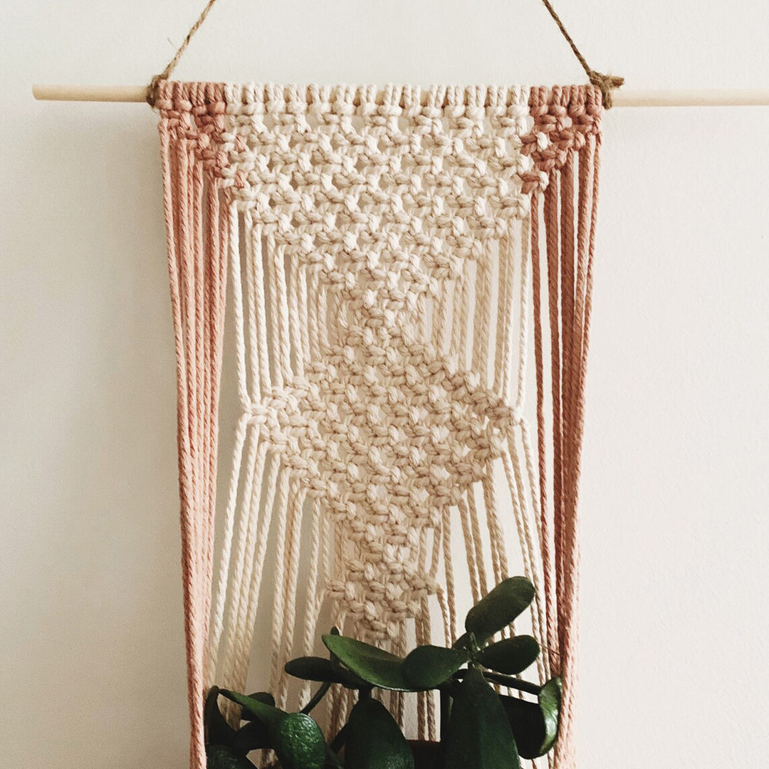 Macrame Plant Hanger Kalsten