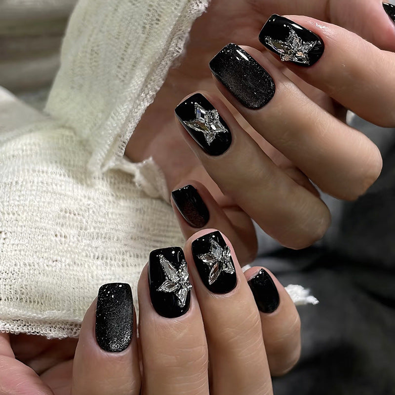 Glamorous Artificial Nail Tips with Rhinestone Details Kalsten