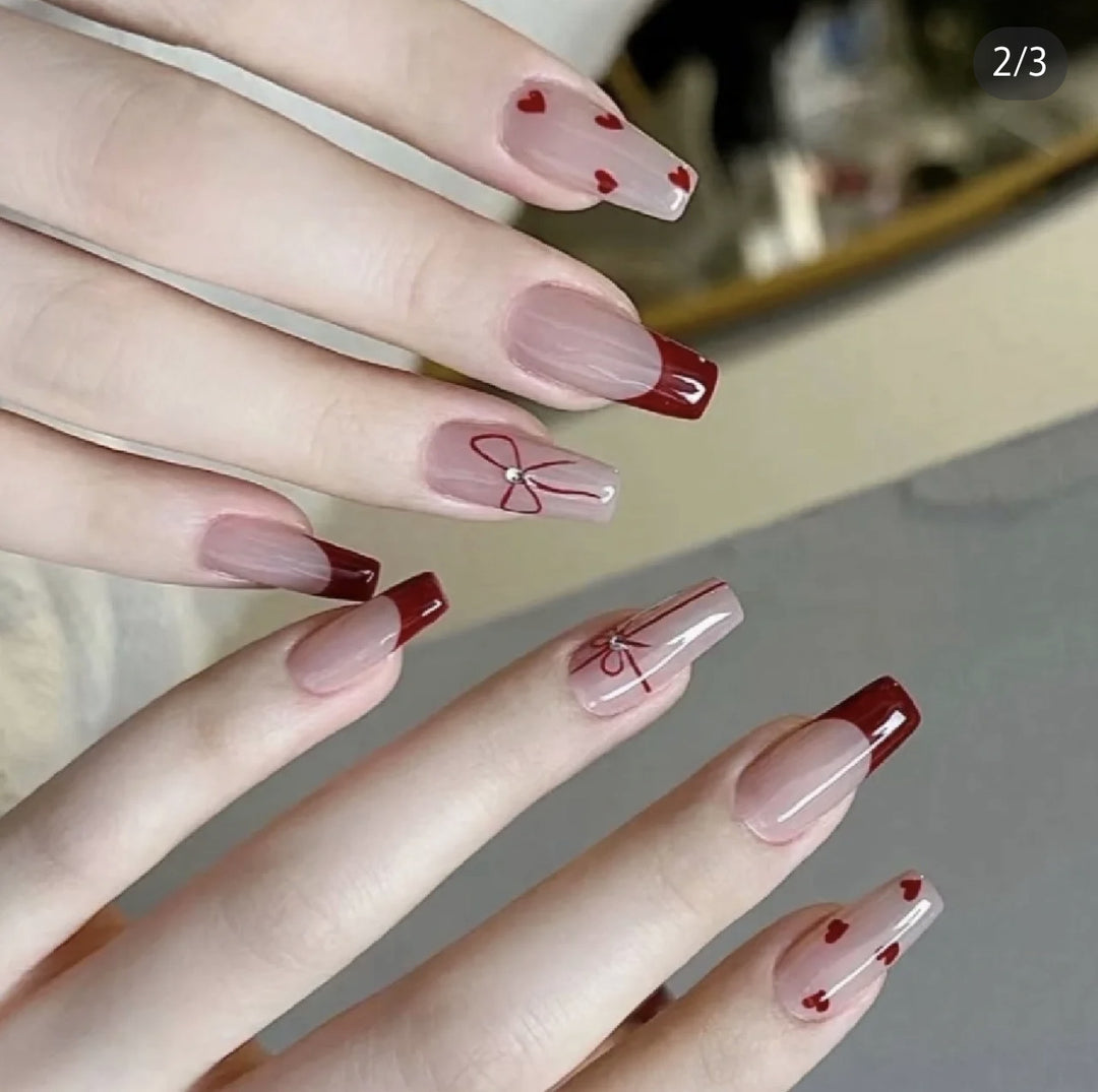 Decorative Heart-Embellished Press-On Nails Kalsten