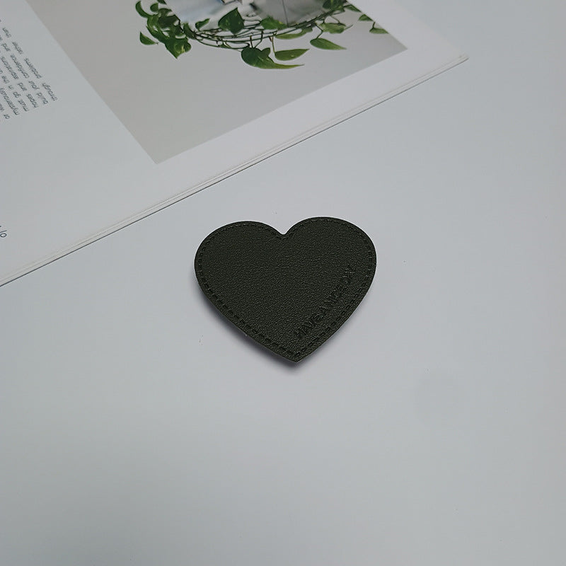 Heart-Shaped Phone Grip Kalsten