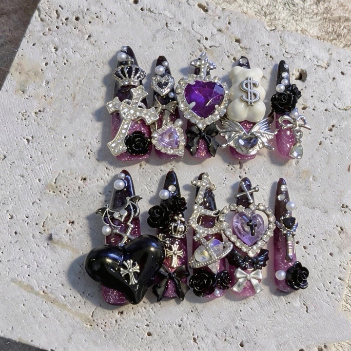 Glamorous Gothic-Themed Press-On Nail Art Set