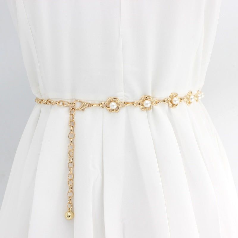 More elegant chain belt with pearl details Kalsten