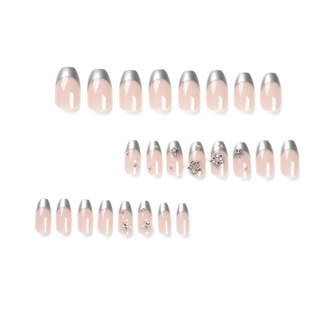 Glamorous acrylic nails with sparkling star design Kalsten