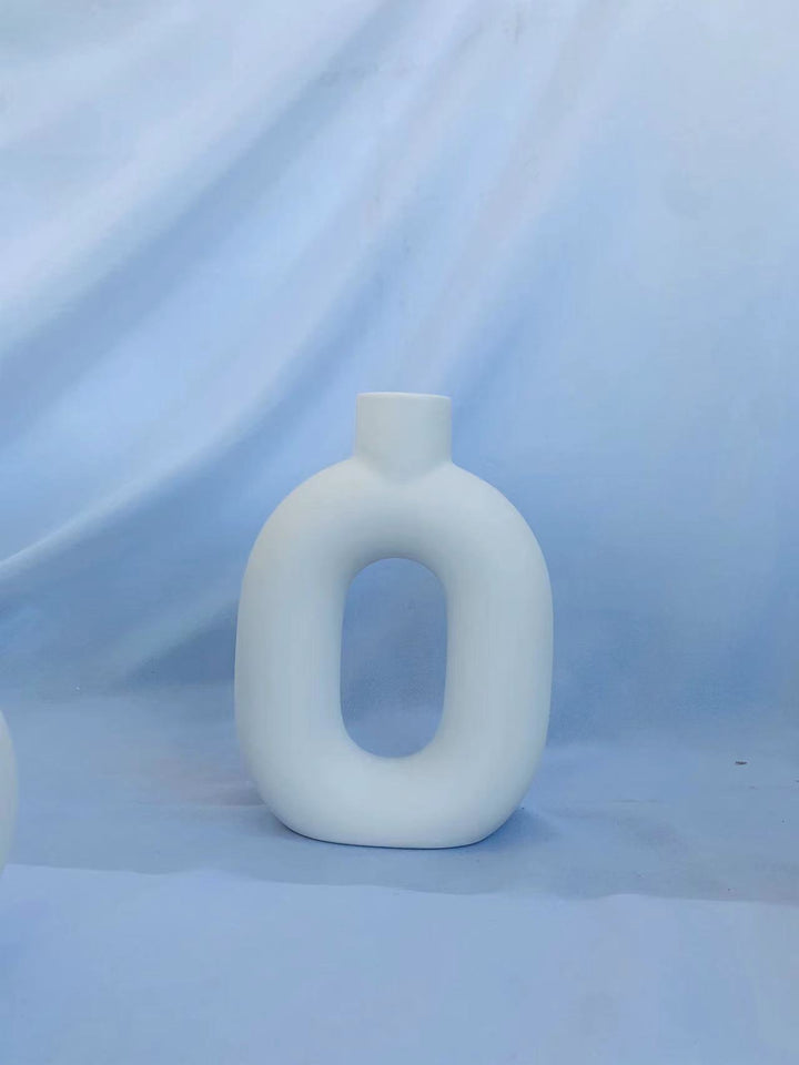 Abstract Decorative Vase Kalsten