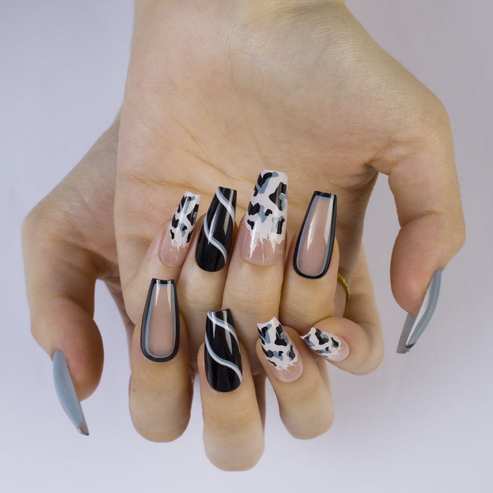 Artificial nails in modern animal pattern design Kalsten