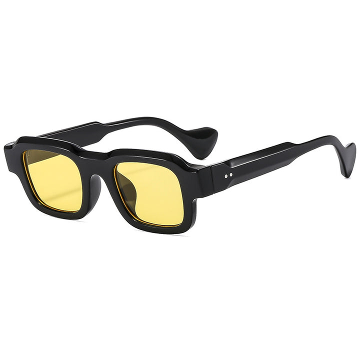 Women Retro-inspired sunglasses in striking design Kalsten