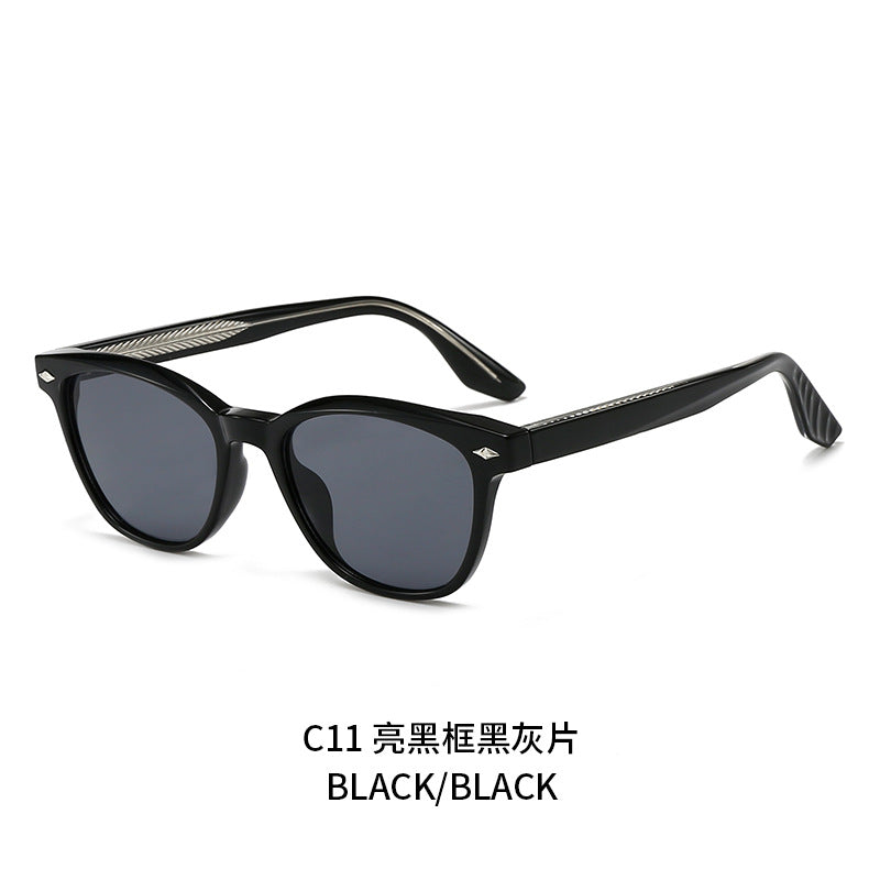 Ladies fashionable sunglasses in elegant tortoiseshell design Kalsten