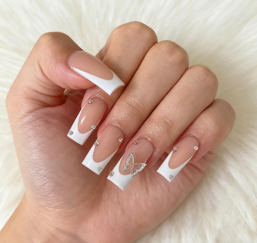 Artful Nail Set with Butterfly Decoration Kalsten