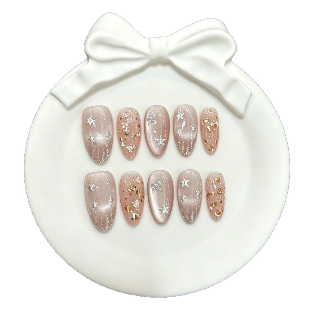 Artistic Press-On Nail Set with Stellar Design
