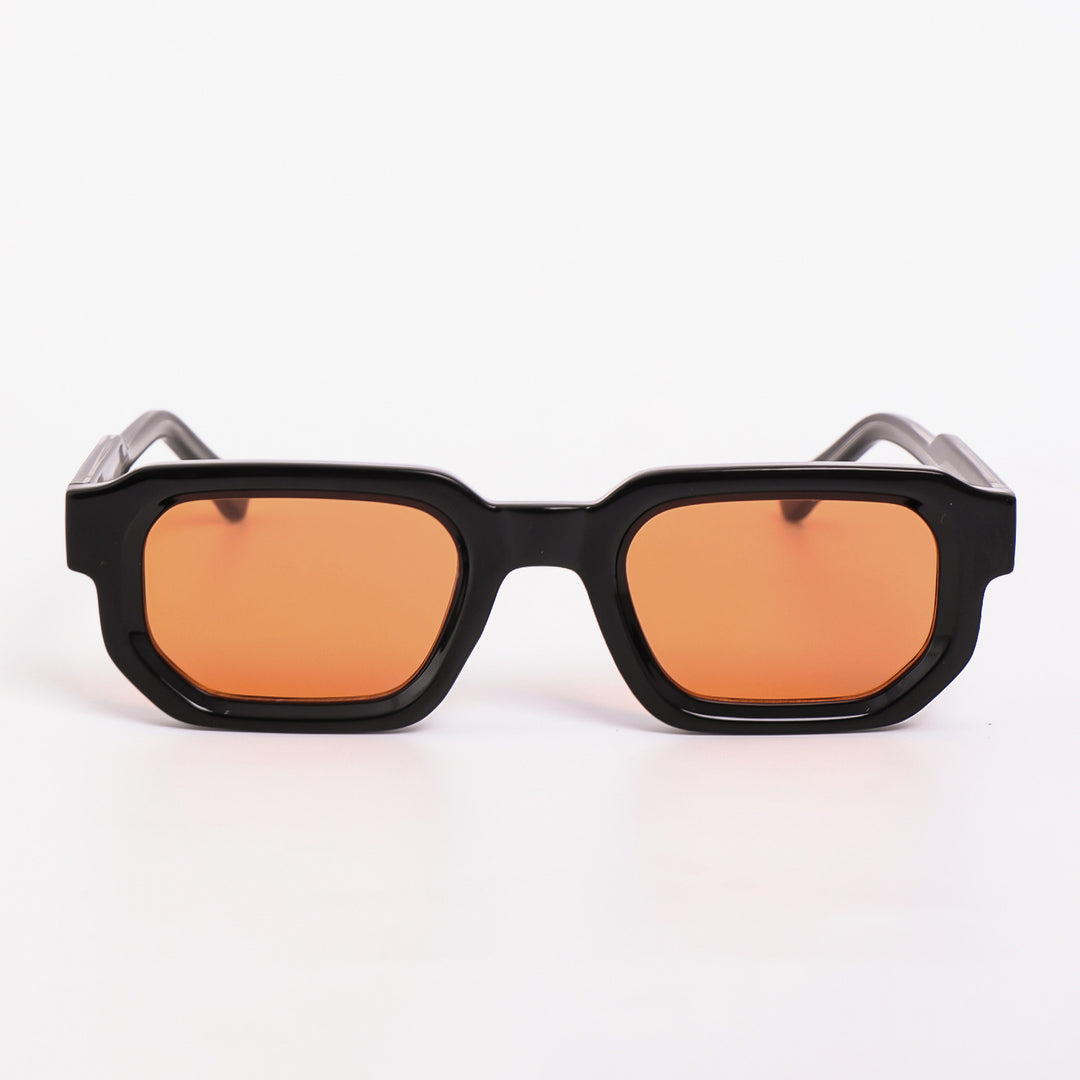 Women's sunglasses in a futuristic design with a shiny frame and fashionable lenses Kalsten