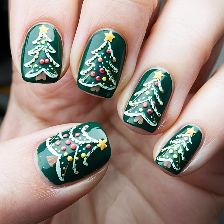 Festive Christmas Tree Nail Art Kalsten