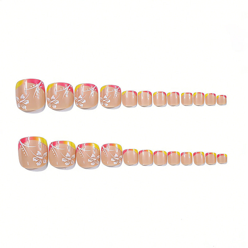 Floral-Inspired Nail Art Kalsten