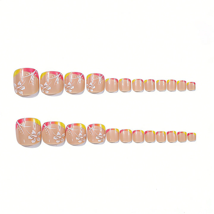 Floral-Inspired Nail Art Kalsten