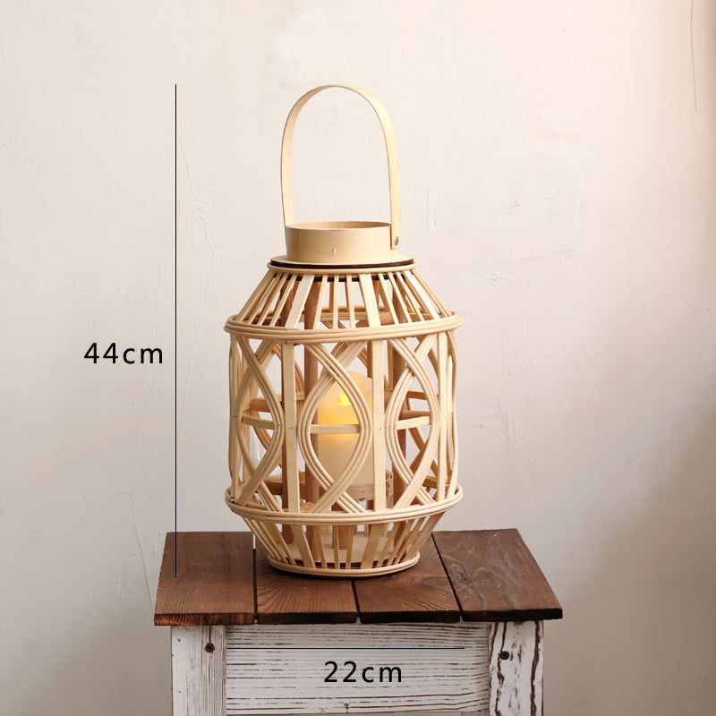 Handcrafted lantern made of rattan Kalsten