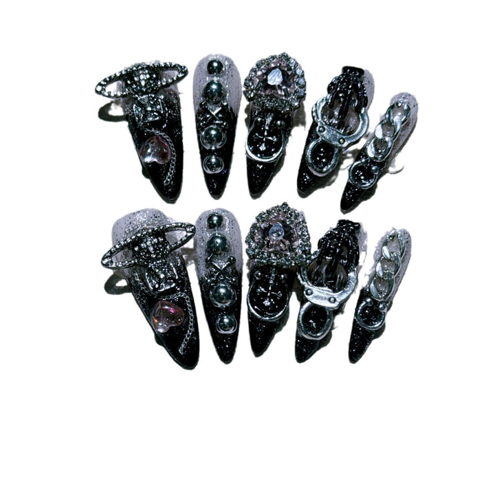 Glamorous Nail Art Extensions