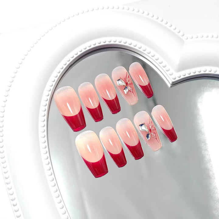 Glamorous artificial nails with elegant accents Kalsten