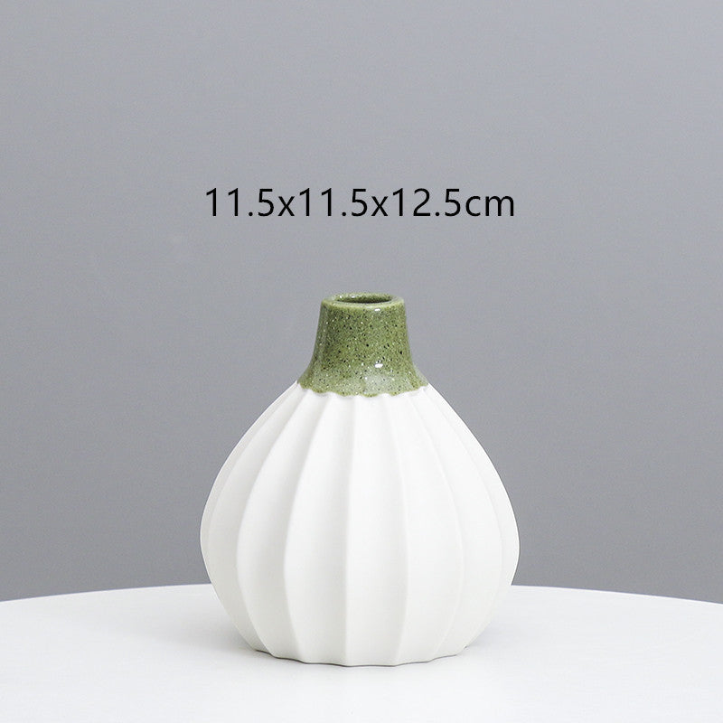 Artistic Curved Ceramic Vase Kalsten