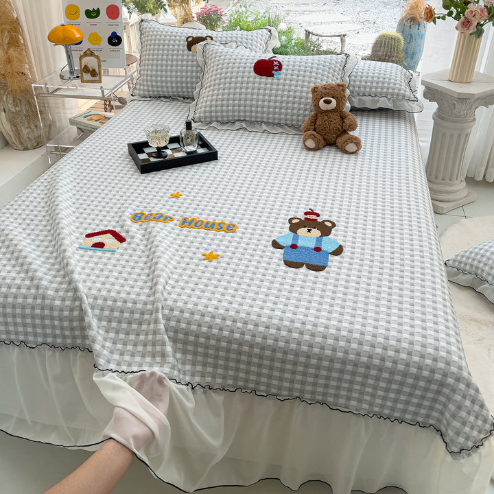 Women's cuddly blanket with playful panda motif and high-quality cotton surface Kalsten