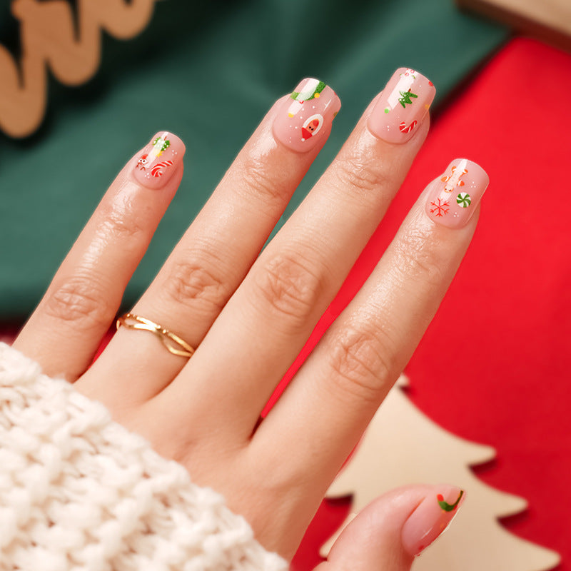 Festive Holiday-Themed Nail Art