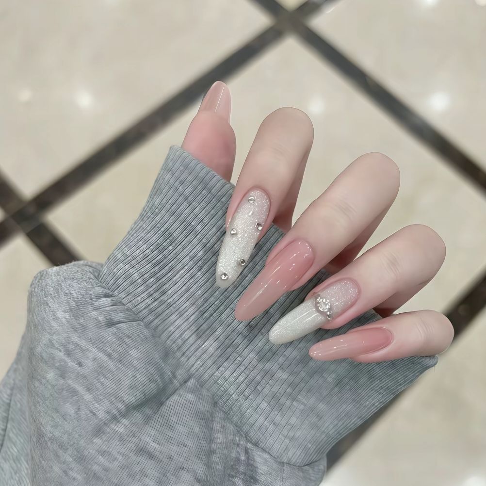 Decorative Stiletto Nail Tips