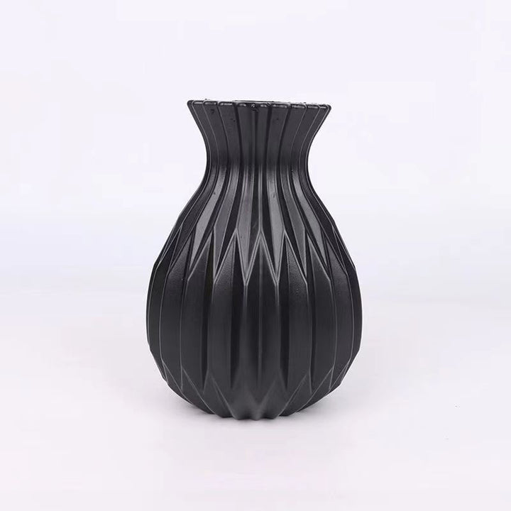 Modern Textured Decorative Vase Kalsten