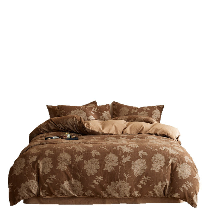 Bedding set in vintage floral pattern made of brushed cotton muslin with reversible function