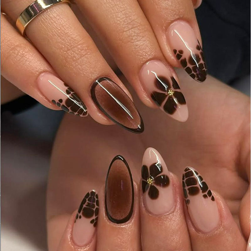 Stylish Floral-Design Press-On Nails