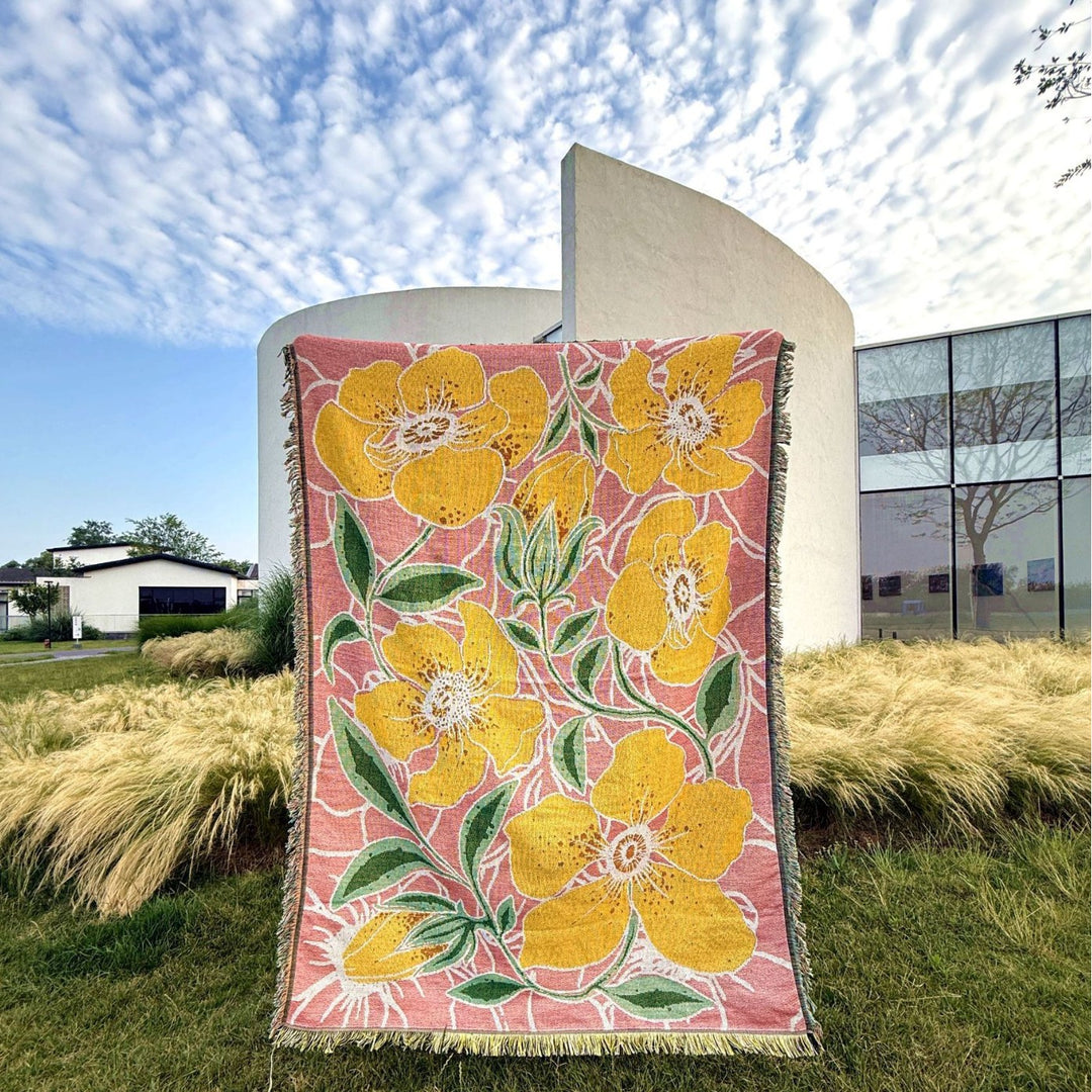 Floral Patterned Throw Blanket
