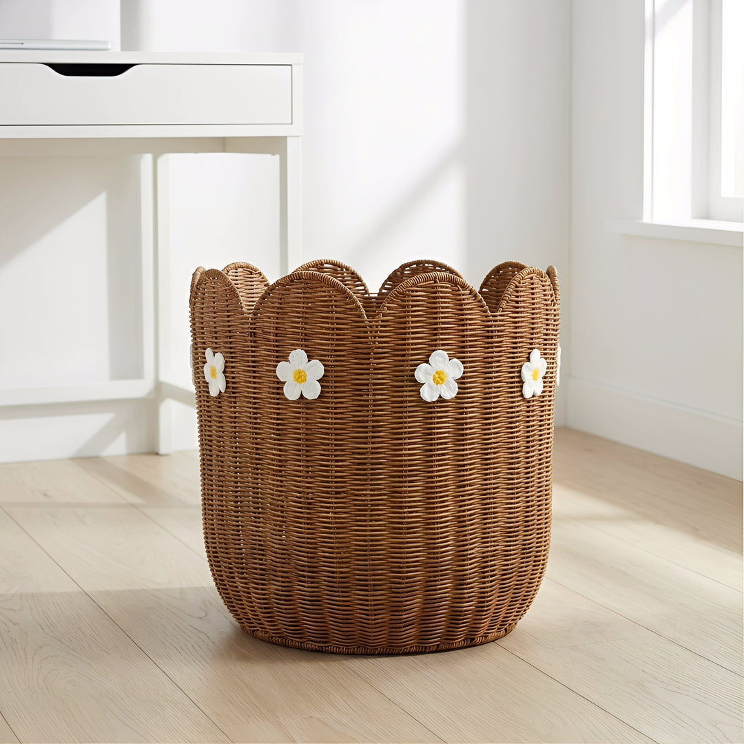 Decorative basket with wavy edge Kalsten