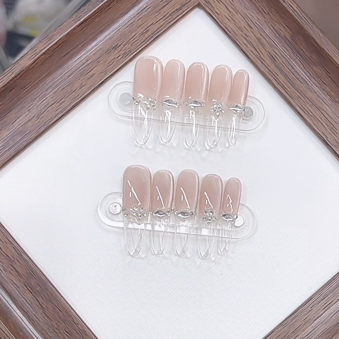 Luxurious Floral-Embellished Press-On Nail Set Kalsten
