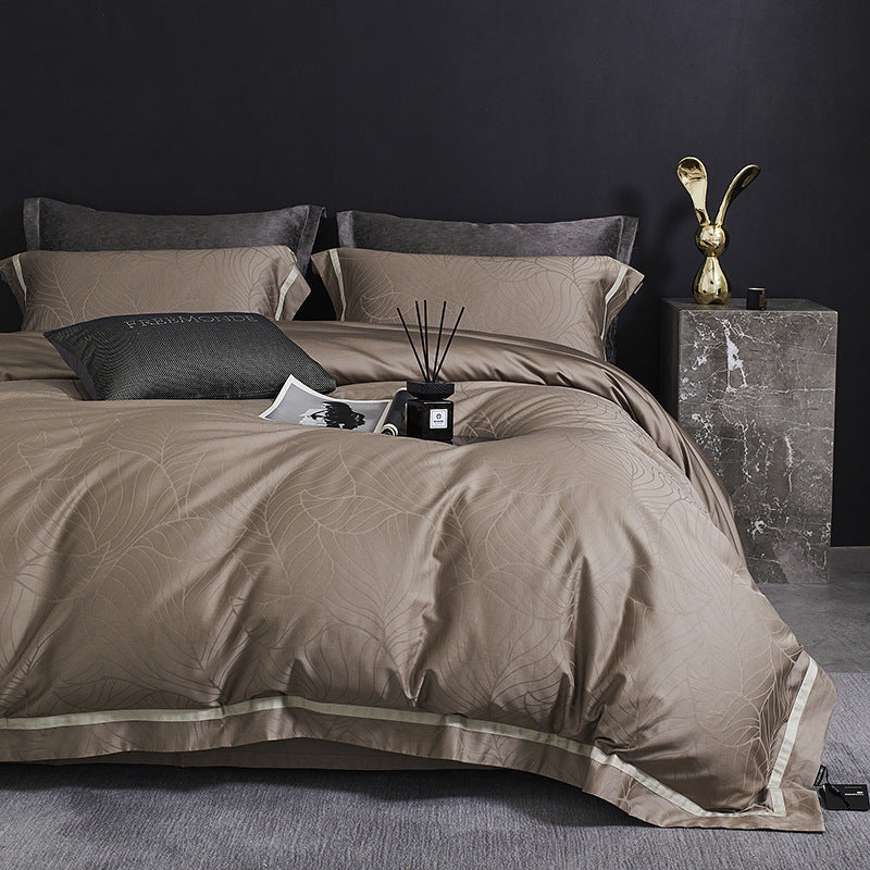 Luxurious satin cotton bedding set with fine piping