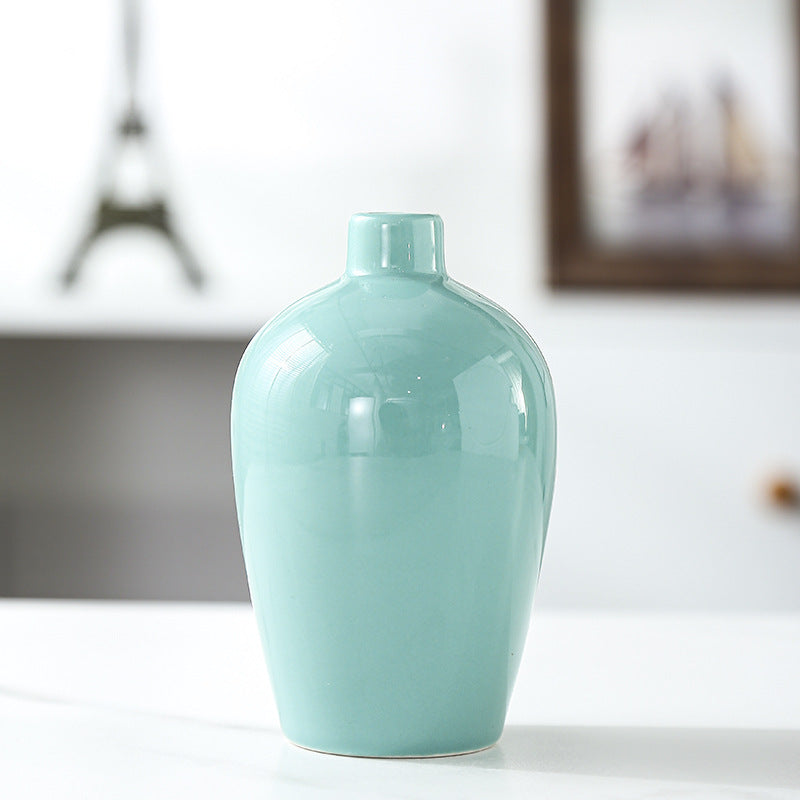 Elegant Ceramic Decorative Vase Kalsten
