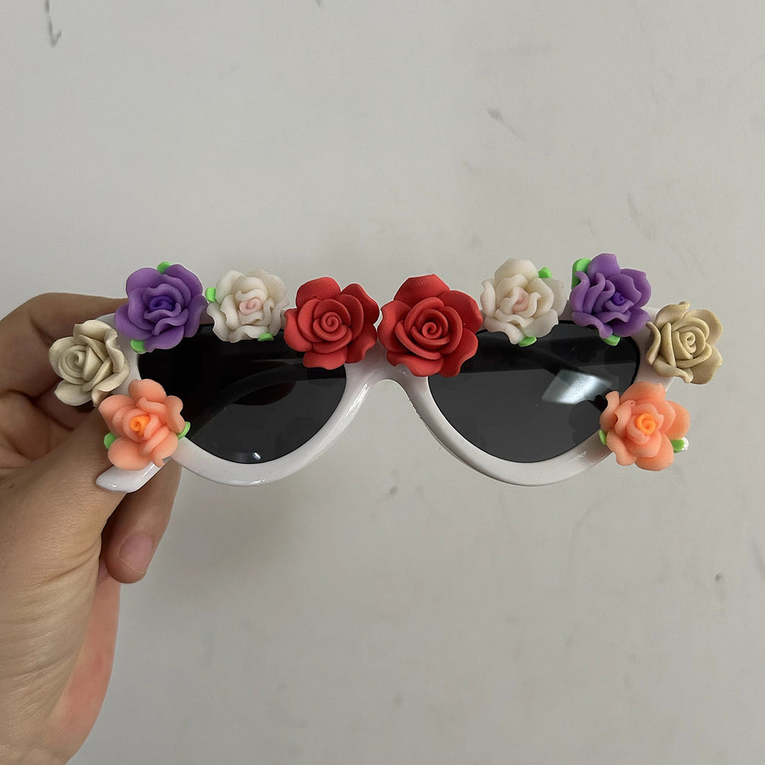 Women Cat-Eye Sunglasses with Floral Decor Kalsten