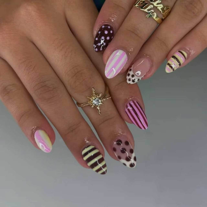 Artistic Chocolate-Themed Nail Art Kit