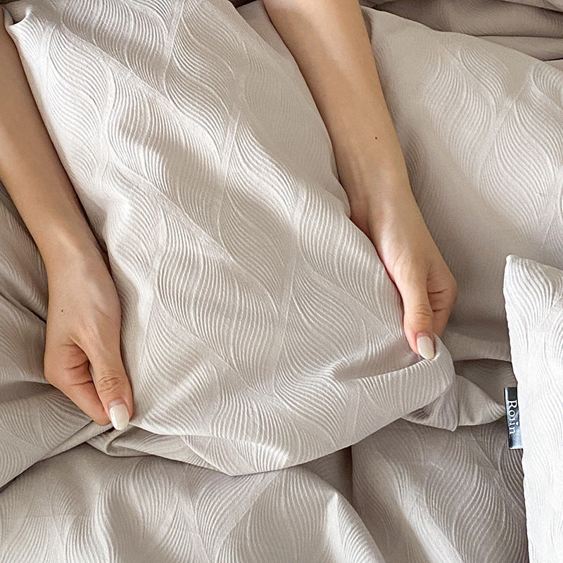 Bedding set made of cotton percale with a crinkled look and subtle texture