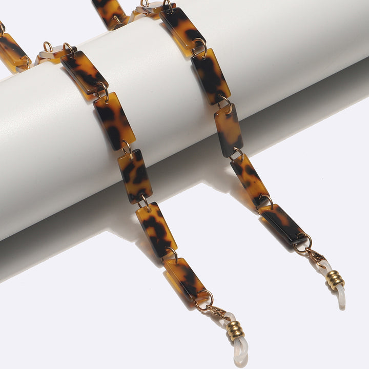 Geometric Eyewear Chain Kalsten