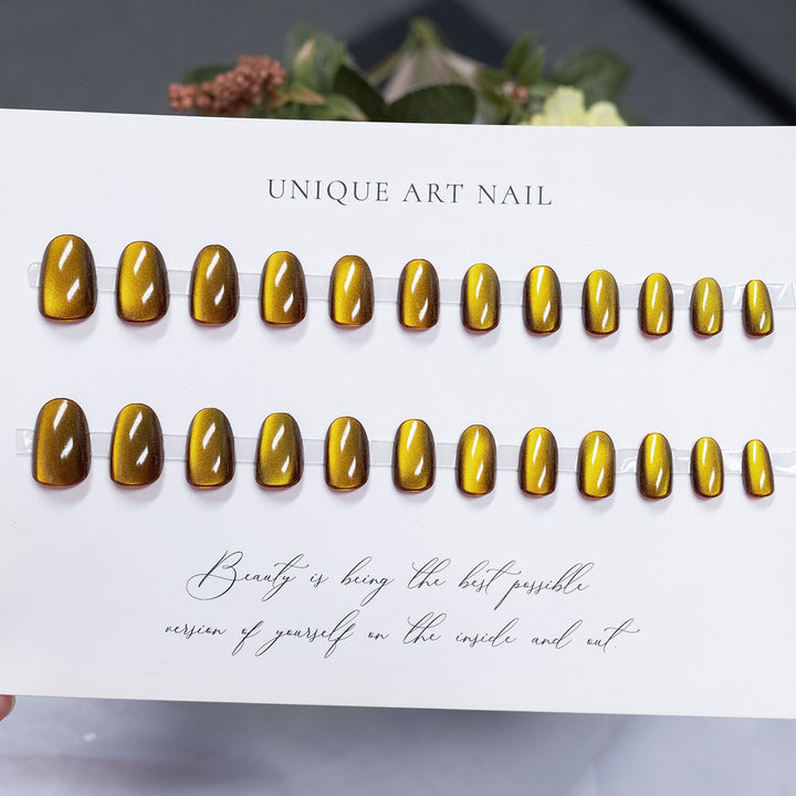 Glossy Press-On Nail Art Set